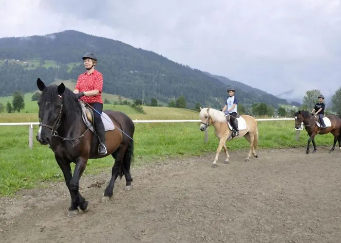 Illusion Apartment *